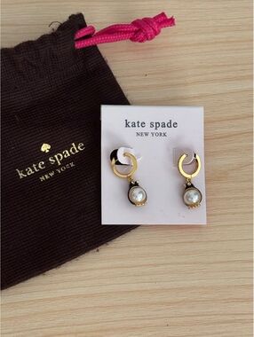 Kate Spade New York Penguin Pearl Drop Huggie Hoop Earrings NWT